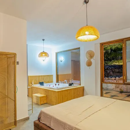Casa Luna فيلة كاس