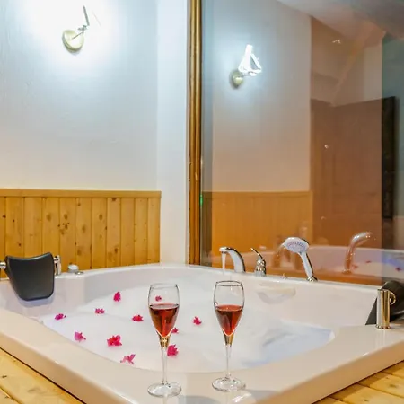 Casa Luna * Каш